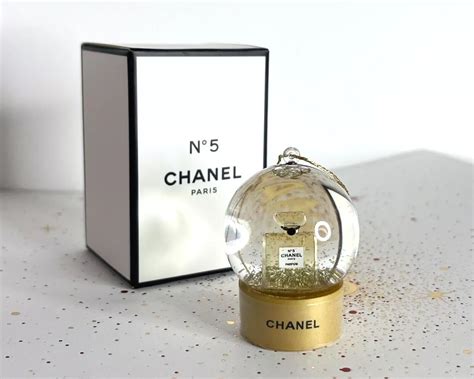 chanel ornaments for women